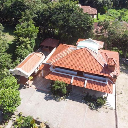 Garden House Hotel Vilcabamba Exterior photo