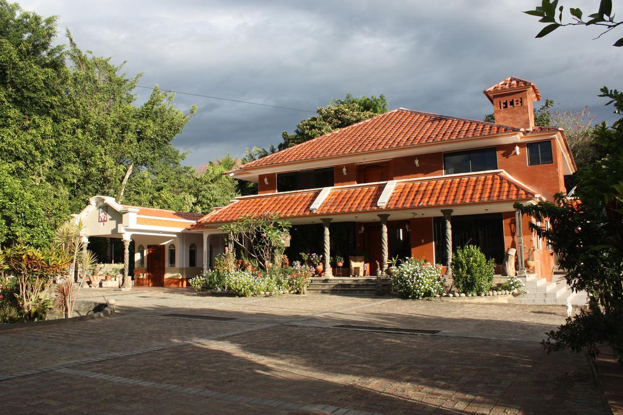 Garden House Hotel Vilcabamba Exterior photo