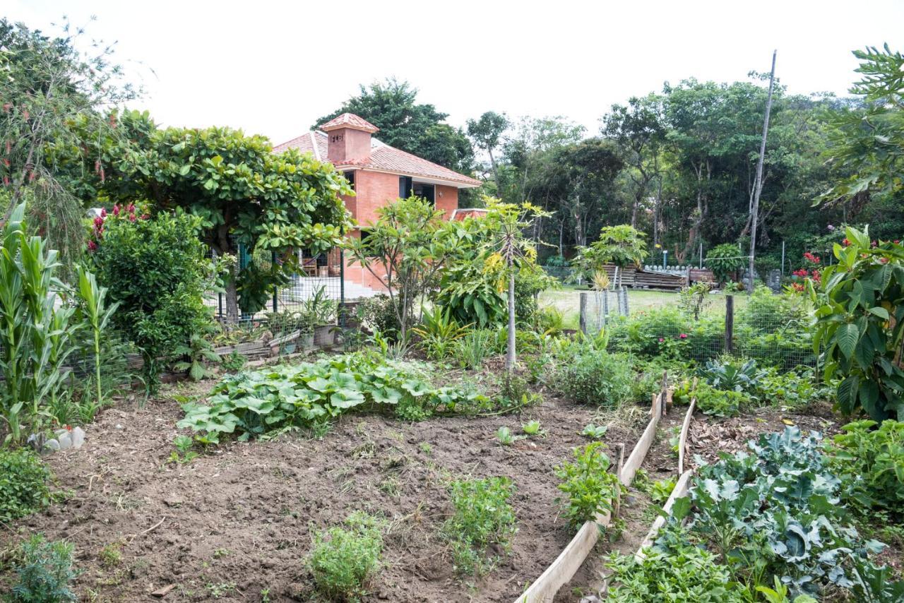 Garden House Hotel Vilcabamba Exterior photo